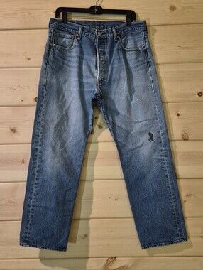 Vintage Levi's 501 Light Blue Relaxed Men’s Jeans Size 34x29